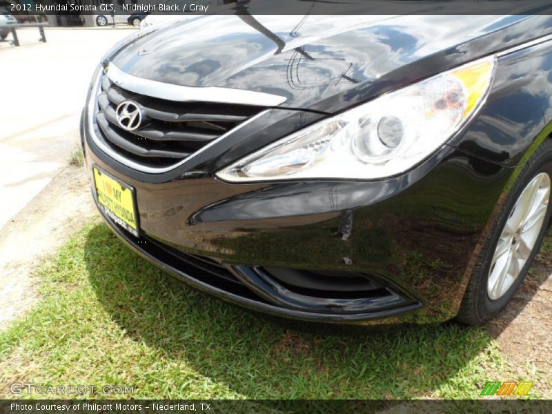 Midnight Black / Gray 2012 Hyundai Sonata GLS