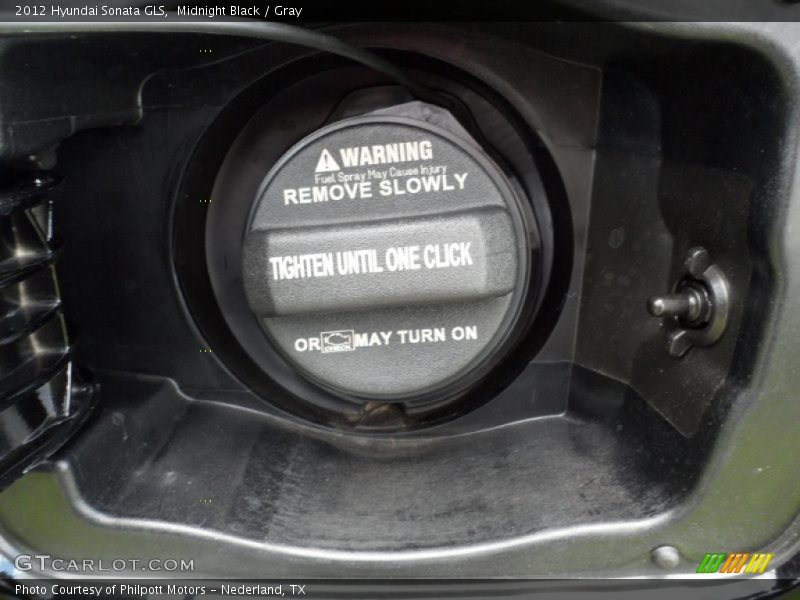 Midnight Black / Gray 2012 Hyundai Sonata GLS