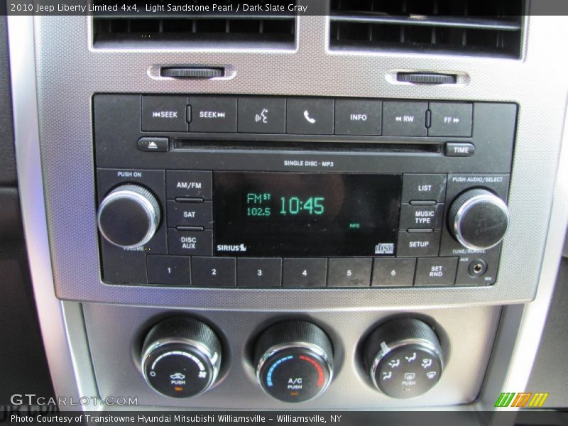 Light Sandstone Pearl / Dark Slate Gray 2010 Jeep Liberty Limited 4x4