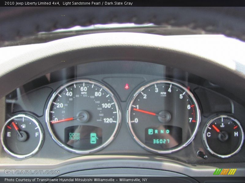Light Sandstone Pearl / Dark Slate Gray 2010 Jeep Liberty Limited 4x4