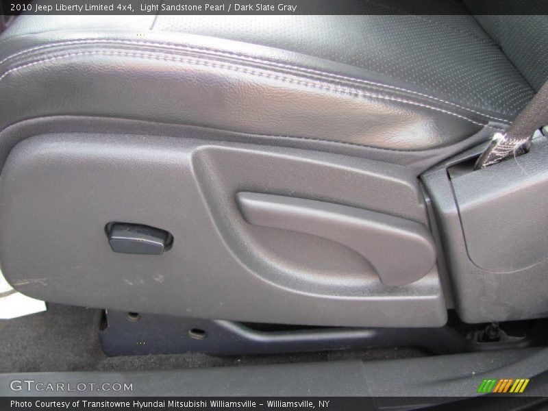 Light Sandstone Pearl / Dark Slate Gray 2010 Jeep Liberty Limited 4x4