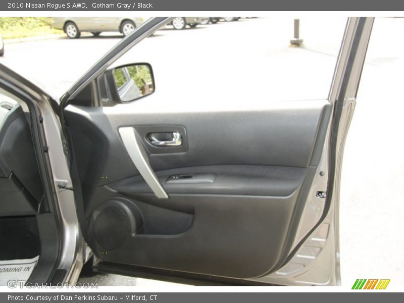 Gotham Gray / Black 2010 Nissan Rogue S AWD