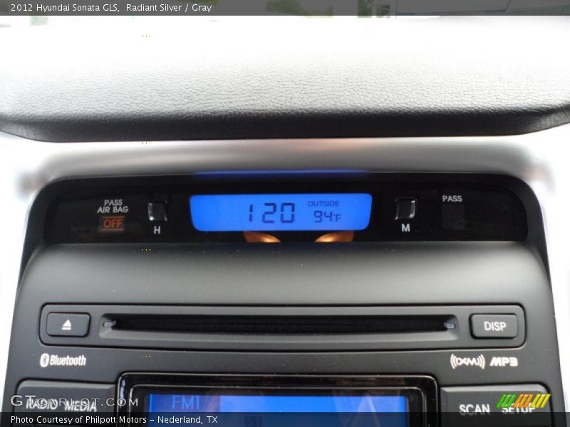 Radiant Silver / Gray 2012 Hyundai Sonata GLS