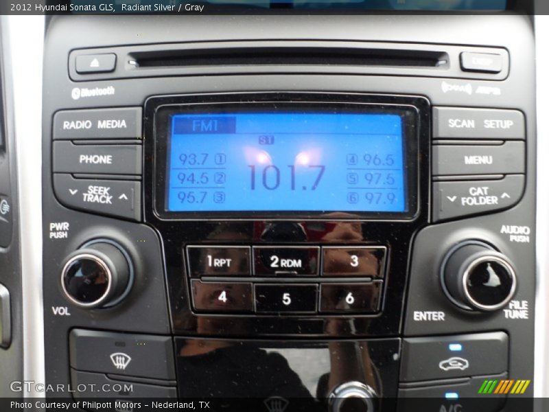 Radiant Silver / Gray 2012 Hyundai Sonata GLS