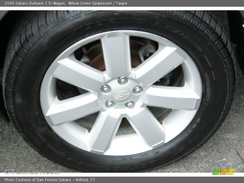 Willow Green Opalescent / Taupe 2006 Subaru Outback 2.5i Wagon
