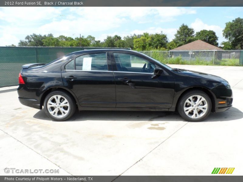 Black / Charcoal Black 2012 Ford Fusion SE