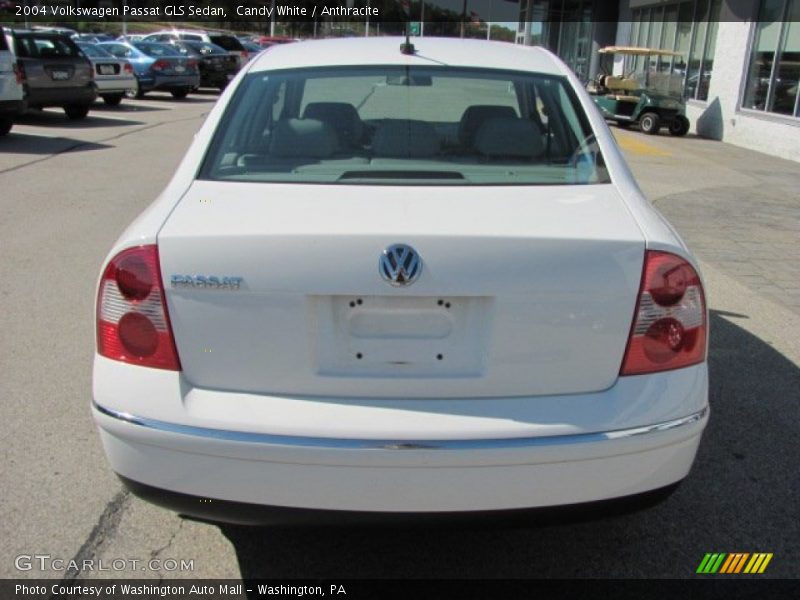 Candy White / Anthracite 2004 Volkswagen Passat GLS Sedan