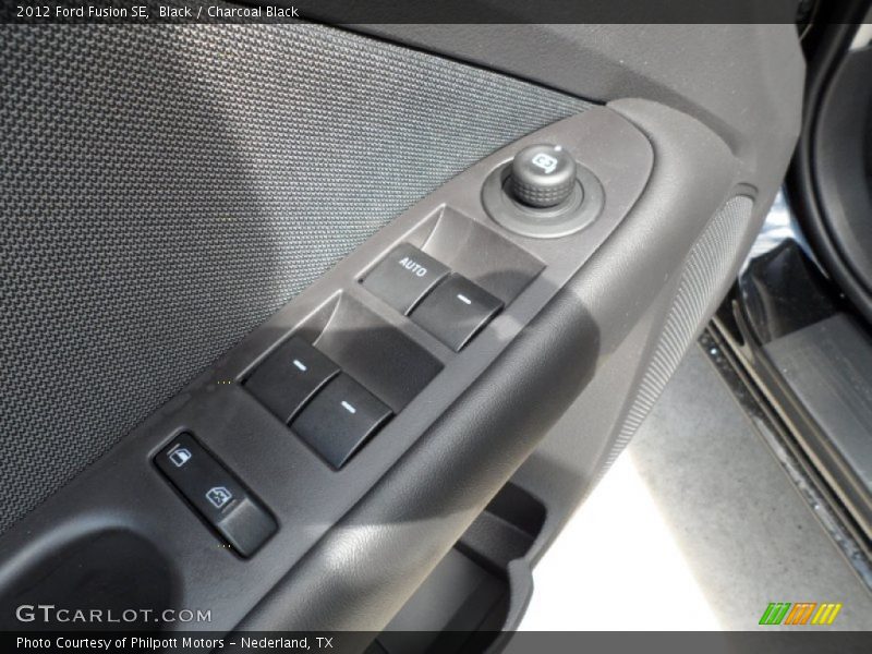 Black / Charcoal Black 2012 Ford Fusion SE