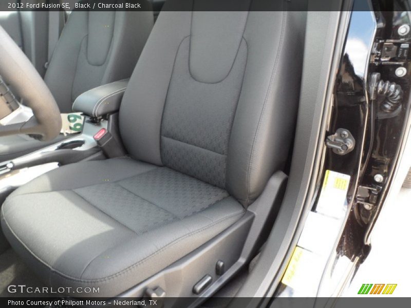 Black / Charcoal Black 2012 Ford Fusion SE