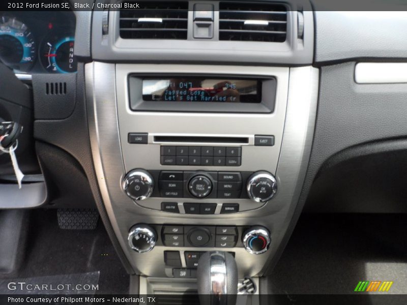Black / Charcoal Black 2012 Ford Fusion SE