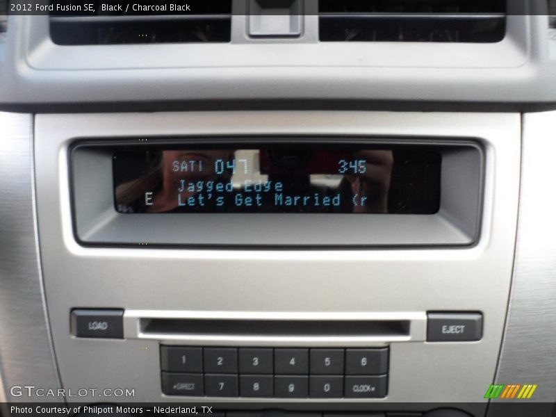 Black / Charcoal Black 2012 Ford Fusion SE