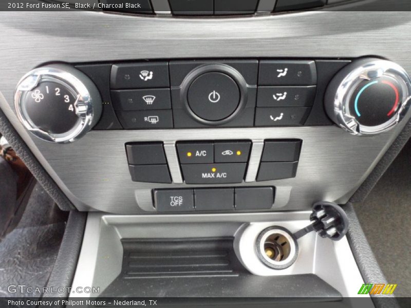 Black / Charcoal Black 2012 Ford Fusion SE