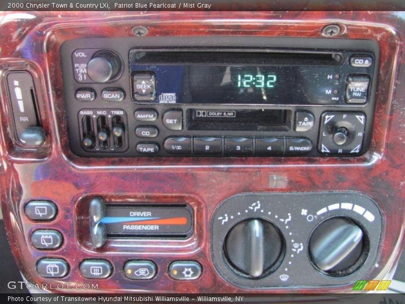 Controls of 2000 Town & Country LXi