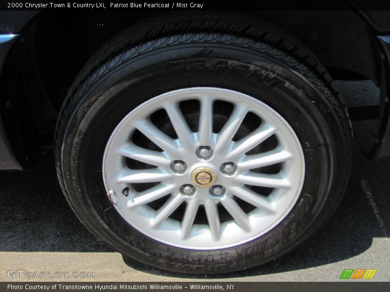 Patriot Blue Pearlcoat / Mist Gray 2000 Chrysler Town & Country LXi