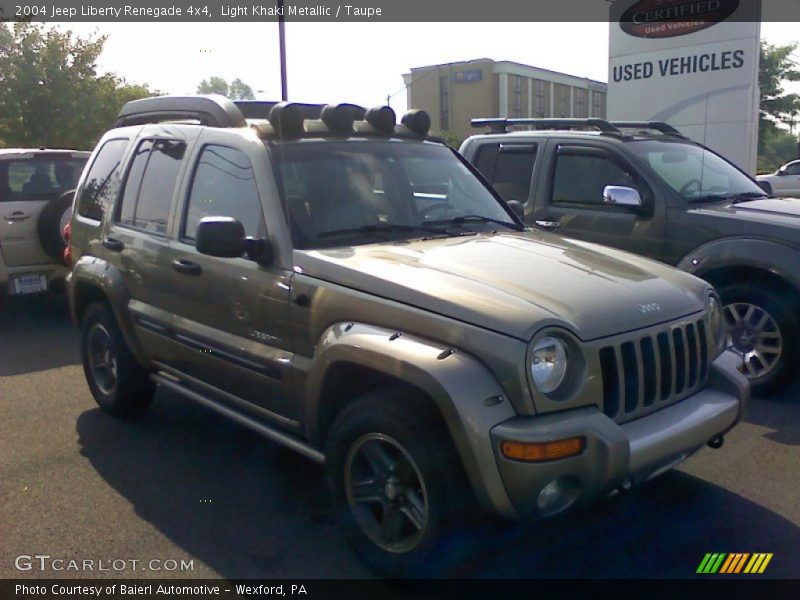 Light Khaki Metallic / Taupe 2004 Jeep Liberty Renegade 4x4