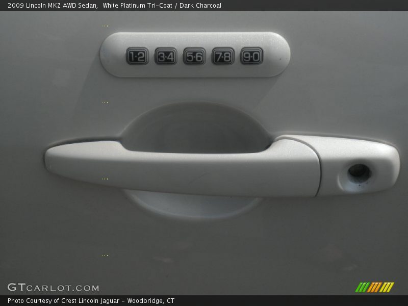 White Platinum Tri-Coat / Dark Charcoal 2009 Lincoln MKZ AWD Sedan