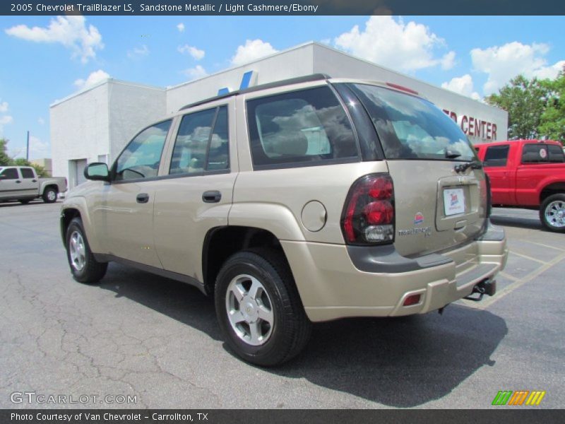 Sandstone Metallic / Light Cashmere/Ebony 2005 Chevrolet TrailBlazer LS