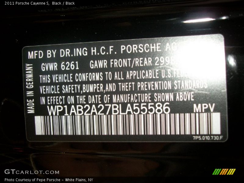 Black / Black 2011 Porsche Cayenne S