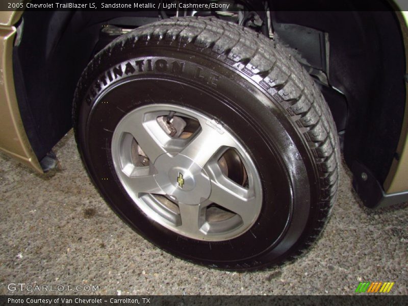 Sandstone Metallic / Light Cashmere/Ebony 2005 Chevrolet TrailBlazer LS