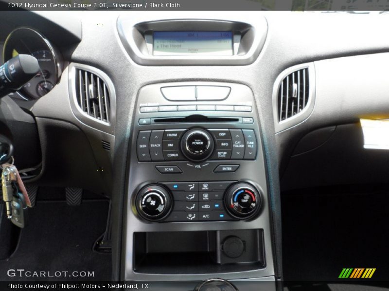 Controls of 2012 Genesis Coupe 2.0T