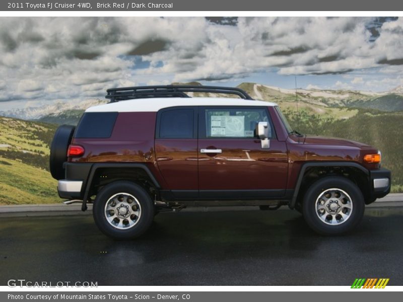 Brick Red / Dark Charcoal 2011 Toyota FJ Cruiser 4WD