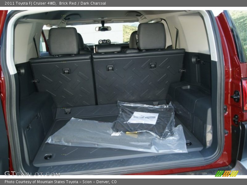 Brick Red / Dark Charcoal 2011 Toyota FJ Cruiser 4WD