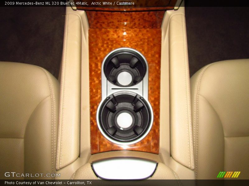 Arctic White / Cashmere 2009 Mercedes-Benz ML 320 BlueTec 4Matic