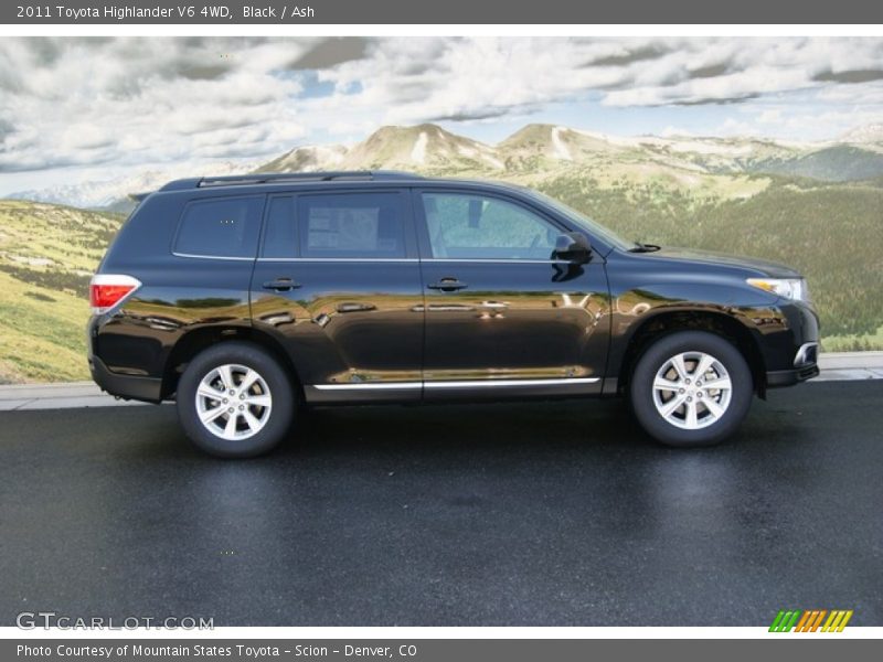 Black / Ash 2011 Toyota Highlander V6 4WD