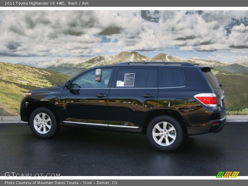 Black / Ash 2011 Toyota Highlander V6 4WD