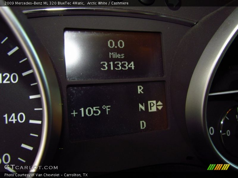 Arctic White / Cashmere 2009 Mercedes-Benz ML 320 BlueTec 4Matic
