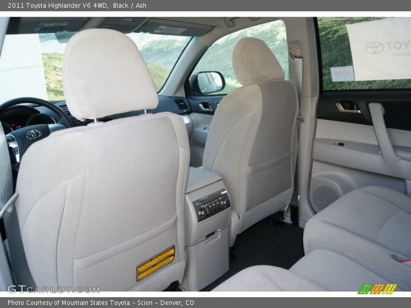 Black / Ash 2011 Toyota Highlander V6 4WD