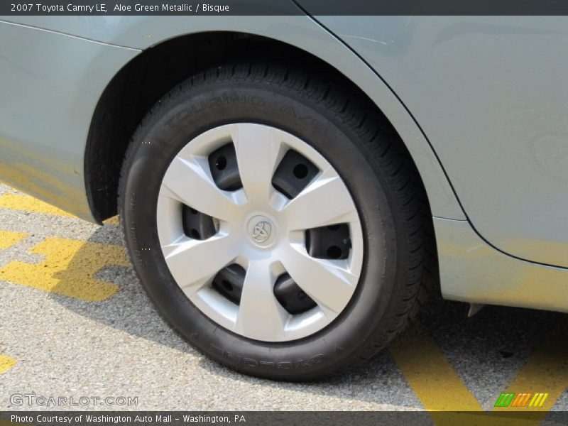 Aloe Green Metallic / Bisque 2007 Toyota Camry LE