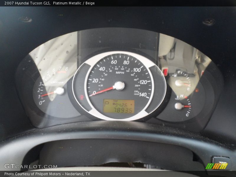 Platinum Metallic / Beige 2007 Hyundai Tucson GLS