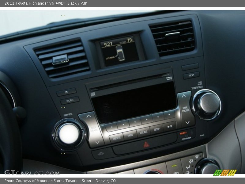 Black / Ash 2011 Toyota Highlander V6 4WD