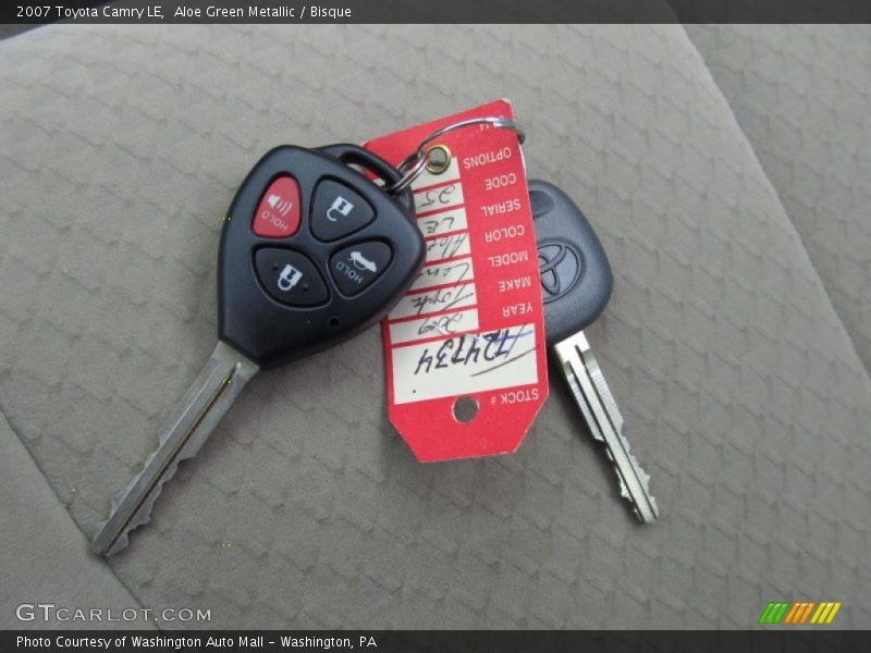 Aloe Green Metallic / Bisque 2007 Toyota Camry LE