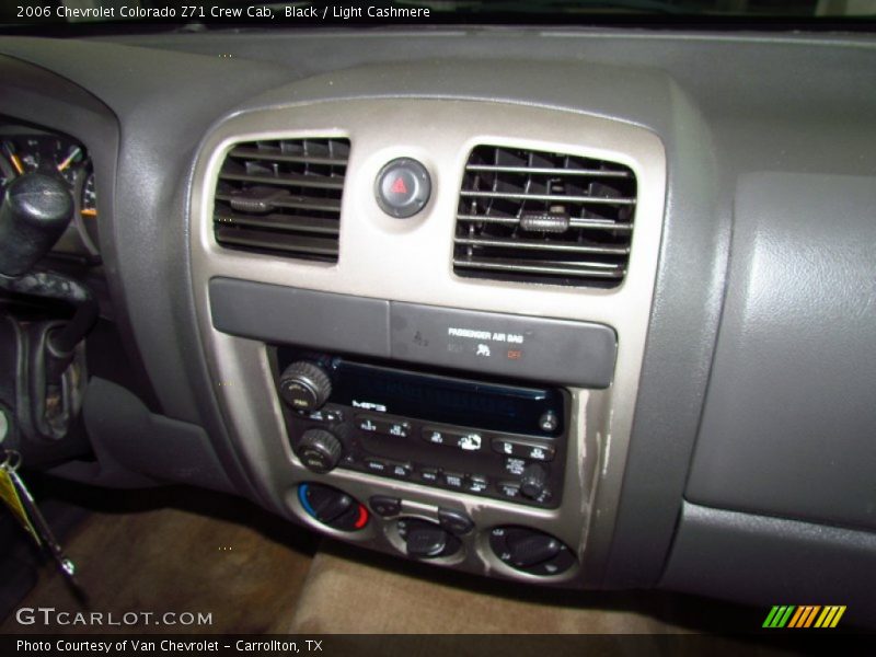 Black / Light Cashmere 2006 Chevrolet Colorado Z71 Crew Cab
