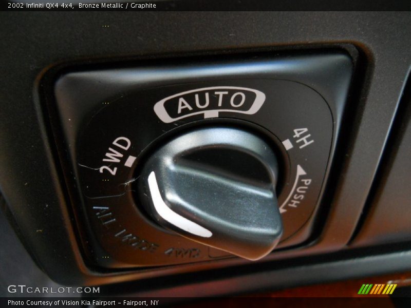 Controls of 2002 QX4 4x4