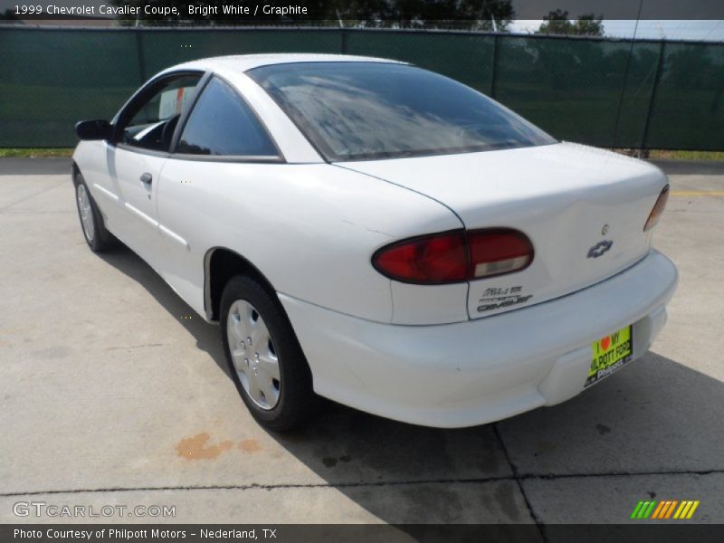 Bright White / Graphite 1999 Chevrolet Cavalier Coupe