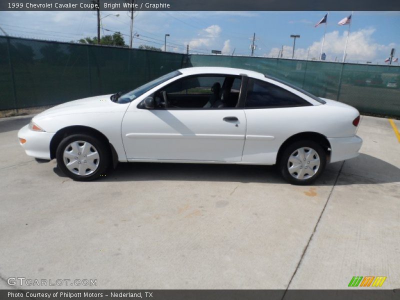 Bright White / Graphite 1999 Chevrolet Cavalier Coupe