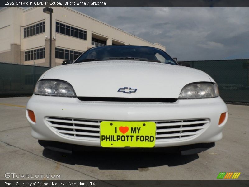 Bright White / Graphite 1999 Chevrolet Cavalier Coupe
