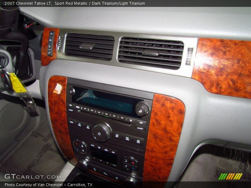 Controls of 2007 Tahoe LT