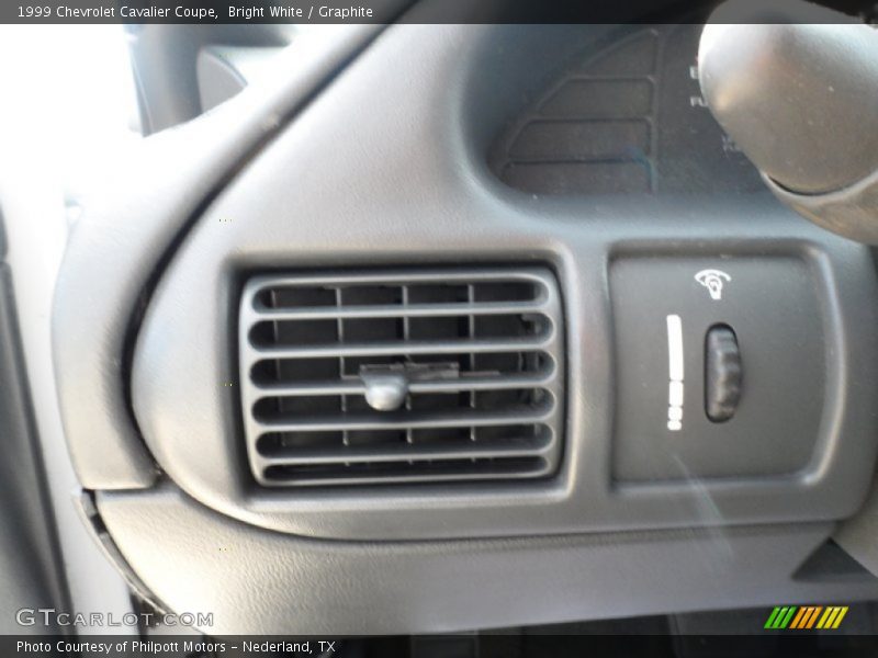 Bright White / Graphite 1999 Chevrolet Cavalier Coupe