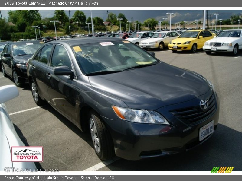Magnetic Gray Metallic / Ash 2009 Toyota Camry LE