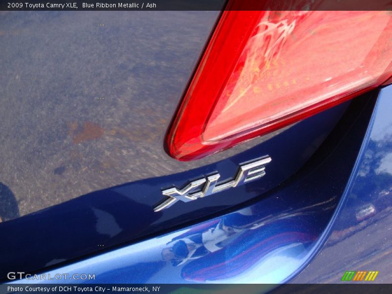 Blue Ribbon Metallic / Ash 2009 Toyota Camry XLE
