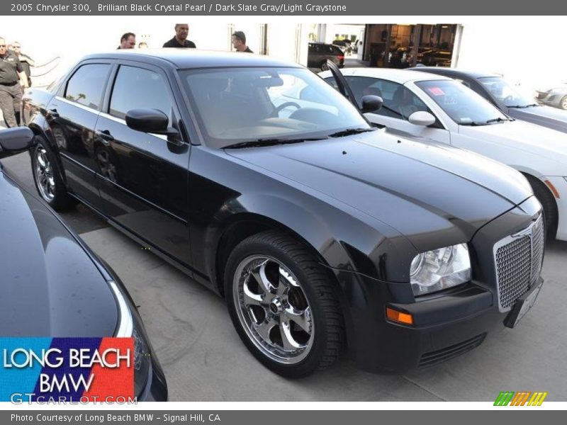 Brilliant Black Crystal Pearl / Dark Slate Gray/Light Graystone 2005 Chrysler 300