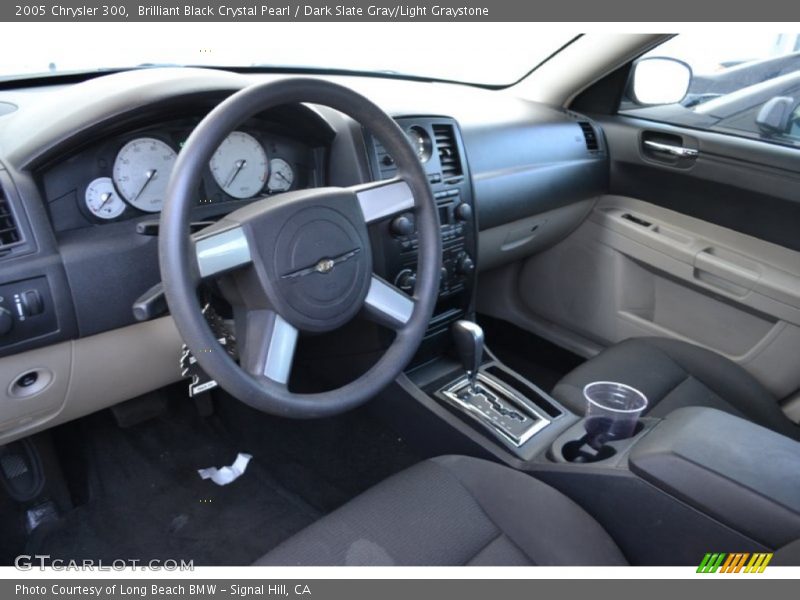 Brilliant Black Crystal Pearl / Dark Slate Gray/Light Graystone 2005 Chrysler 300