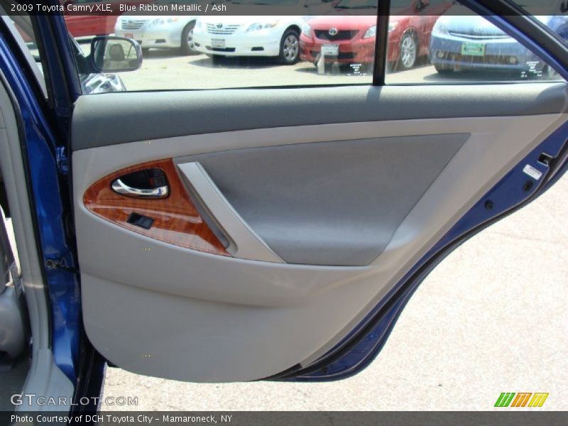 Blue Ribbon Metallic / Ash 2009 Toyota Camry XLE