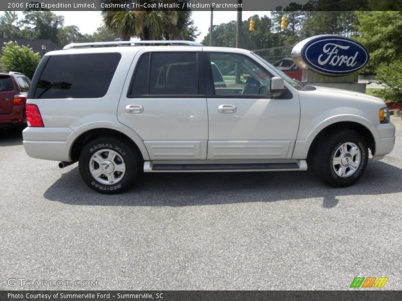 Cashmere Tri-Coat Metallic / Medium Parchment 2006 Ford Expedition Limited