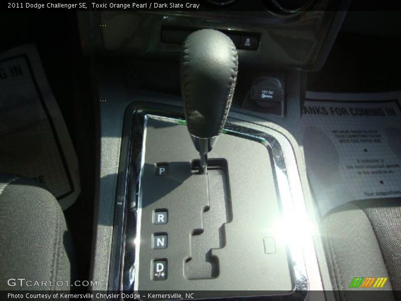 Toxic Orange Pearl / Dark Slate Gray 2011 Dodge Challenger SE