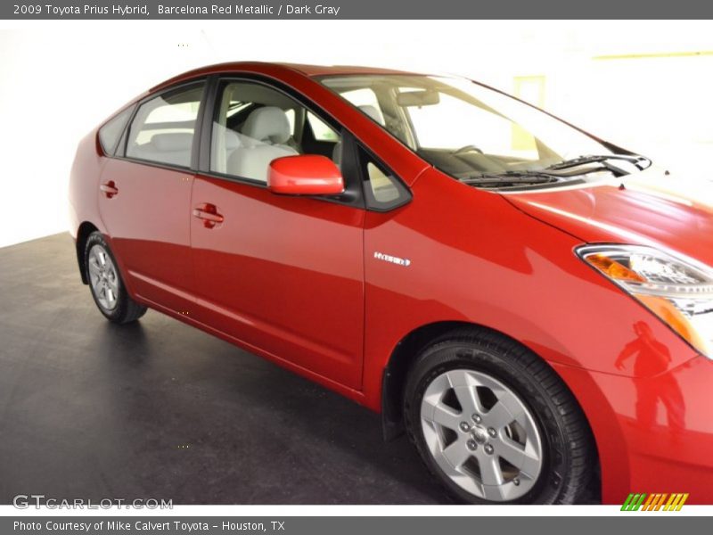 Barcelona Red Metallic / Dark Gray 2009 Toyota Prius Hybrid